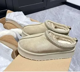 Ugges Buty klasyczne Ultra Mini Boots Platforma Snow But Platforma Women Men Fur Sheepskin Tasman Tazz Chestnut Sand Murtard Seed Beige Drigewood Australian Winter 915ess