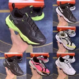 الرجال النساء غير الرسمي 2023 مصمم أحذية TC 7900 Black White Running Shoe Shole Sholeds Trainers Trainer 36-46 S