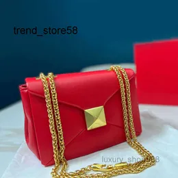 Evening Bags Lady Mini Rivet Crobody Bags Slide Chain Shoulder Women Flap Hbag Fashion Purse Sheepskin Leather 6 s Clutch Dinner Bag Metal Buckle ISRF