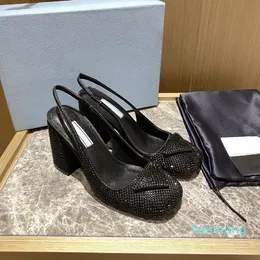 Parlak kakma rhinestones sandaletleri yaz serin ve tatlı stil yüksek topuklu 9cm kadın yuvarlak ayak parmağı platformu sandal siyah gümüş sevimli tıknaz topuk ayakkabıları