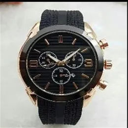 Produkcja chińska 44 mm Watch Watch Designer Watch Top Marka luksusowa gumowa zegarek męskie automatyczne datę czarny dzień duży explosio305U