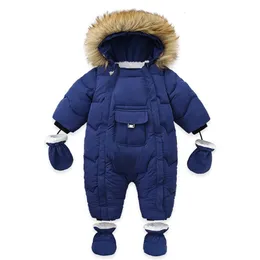 Rompers Baby Winter Snowsuit Boys Girls Rompers Hoodies Outwear Toddler Bemsuit لأسفل سترة معطف مع قفازات وأغطية القدم 230925