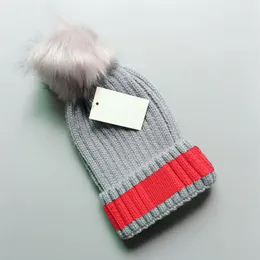 Женщина -дизайнерская зимняя полосатая шапочка родительская детская детская шляпа Hat Pompom