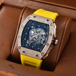Nowy męski zegarek Casual Sports Watches Stylowy projekt Dib Dirt odporny na silikonowy pasek kwarcowy zegarki 2022 LU309K