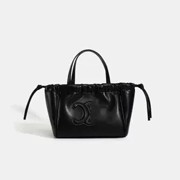 어깨 가방 여성 가방 2023 새로운 모자수 버킷 토트 백 대기업 휴대용 백 15Stylishyslbags