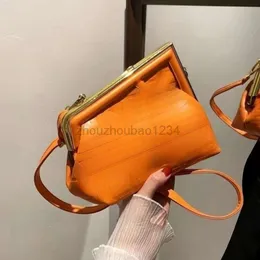 FD Metal Clutch f 2024 bag Bag Designer Handbags Hemming Genuine Leather New Fashion women handbag fendibags88 high quality