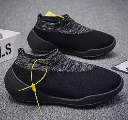 2023 Running Shoes Knit Runner boot RNR Stone Carbon men women slip on breathable trainers Sulfur yellow Brown NSTLD Khaki fashion sneakers