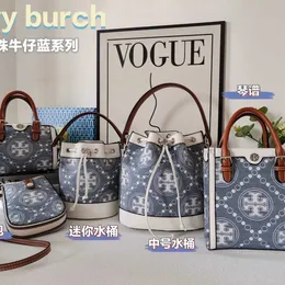 Womens Designer Messenger Toryys Bags Luxury Tote Handbag Tb New Blue Bucket Bag Boston High Quality Portable Crossbody Underarm