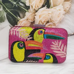 Kvällspåsar Chaliwini Toucan Diamonds Handväskor för kvinnor Lyxdesigner Shiny Small Clutch Purse Ladies Fashio 196 230926