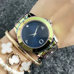 2023 Moda caliente Reloj de mujer Diseñador Relojes de marca Mujer Chica Estilo de cristal Metal Banda de acero Reloj de pulsera de cuarzo Venta al por mayor Envío gratuito