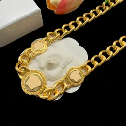 Pendant Necklaces Fashion Designer v Banshee Medusa Head Gold Plated Bracelets Earrings Rings Birthday Festive Chd2309274-12 Flybirdlu Q7DC
