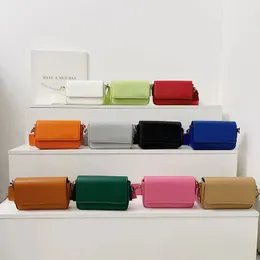 Akşam çantaları omuz ünlü tasarımcı çanta lüks crossbody alışveriş totes yenilik mektup bayan moda cüzdan klasik stil hasp messenger serin