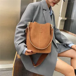 Suede Bucket Bag Maillard Retro Style Drawstring Winter Simple Women Bag Bucket Type Women's Bag Portable Shoulder Bag Cover Frosted Fabric