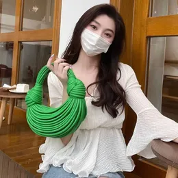 9A quality Botegss Venetss Jodie woven bags for sale 2023 New Hand tied Knot Bag Small Public Design Premium Fashion Handwoven Lamian Noodles Have Real Logo