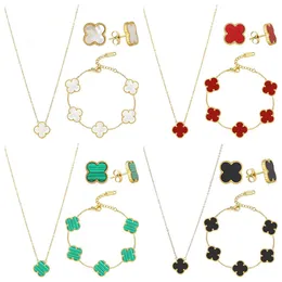 Set di gioielli con quadrifoglio di Van Cleef | Collana con ciondolo, bracciale, orecchini | Regalo di San Valentino da donna di design