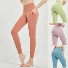 Tozluk Kadın Tasarımcı Lüks Sweatpants Yoga Pantolon Fitness Egzersiz Mat Mat Çıplak Yan Cep Şeftali Kalça Tutarları Saf Joggers Seksi Siyah Joggers Çalışma