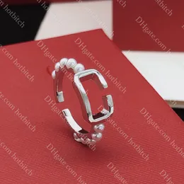 Luksusowy projektant Pearl Ring Designer Kobiety otwierający pierścionek Wysokiej jakości mosiężne pierścionki zaręczynowe Lady Regulowany biżuteria prezent świąteczny