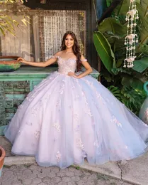 Light Purple Lace Quinceanera Dresses Ball Gown 2023 Off the Counter 3D Flowers Sweet 16 Dress Court Vestidos de 15 322 322 322