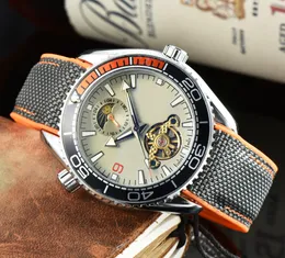 Mechanical movement watch Stainless steel strap Designer style Men's Business Luxury waterproof classic watch omg28801