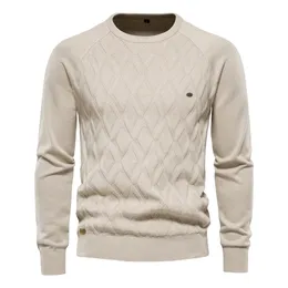 Męskie swetry Aiopeson Argyle Basic Men Sweters Solidny kolor o-drock z długim rękawem dzianinowy męski pullover zima moda ciepłe swetry dla mężczyzn 230927