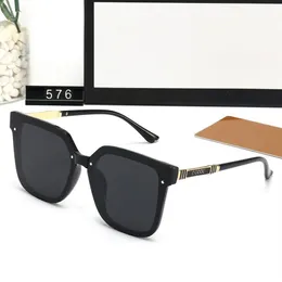 Classic Sunglasses polaroid lens Designer letter womens Mens Goggle senior Eyewear For Women eyeglasses frame Vintage Metal Sun Gl251S