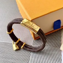 Luxury Letter Bracelet Gold Bracelets Womens Mens Double Deck Leather High Quality Gold Buckle Brand Bangle Lock Pendants Annivers2975
