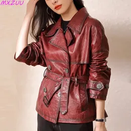 Women's Leather Faux Roupas Femininas Autumn Suit Collar Laceup Waist Oil Wax Sheepskin Gabardina Mujer Vintage Red Wine Short Trench Coats 230928