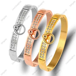 Fashion Zirconia Crystals Bangle Stainless Steel Rivet Bangles Pyramid Bracelets Bangles for Women Brand Jewelry