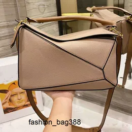 Bags Duffel Fashion Geometry Luxurys Designers Shoulder Bags Pillow Bag Crossbody Clutch Leather Handbags Messenger Women Tote Handbag Wallet Geometric