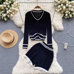 Women's Tracksuits Shorts Suit Autumn Casual Simple V-neck Contrast Twist Sweater High Waist College Knit Two-piece Set