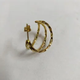 Baumelnde Ohrringe Factory Pin Edelstahl Einfache Mode Twisted Coil Hoop Drei Ohrstecker Titan Frauen Ohrschmuck