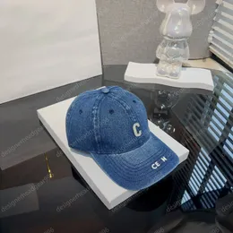 Yeni Top Caps Designer Hat En Kaliteli Denim İşlenmiş Mektuplar Erkek Beyzbol Kapağı Moda Kadın Şapkaları Açık Boş Zamanlı Spor Sun Şapkalı Şapkalar