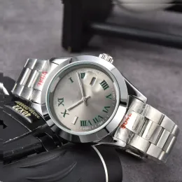 2023 Sıcak Satış İzle Quartz Mens Watches 42mm Gümüş Bileklik Su Geçirmez Tüm Paslanmaz Çelik Bilek Moda Tasarımcısı Bilek saati Orologio Uomo
