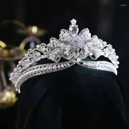 Saç klipsleri taç baş headdress bow doğum günü retro saç tokası inci moda klasik saç giysisi parlak kristal düğün aksesuarları kadınlar için