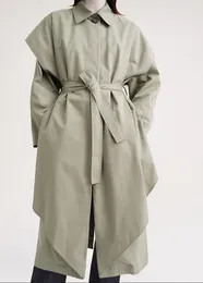 Jigan Toteme abnehmbarer Bund mit geschichteter Silhouette aus Baumwolle, Kupfer, Ammoniakfaser, Taillenverlängerung, mittellanger Trenchcoat für Damen