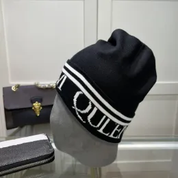 Gorro de punto con alfabeto de diseñador clásico para mujer, gorro de lana de tendencia para otoño/invierno, elegante, informal, a la moda, cálido, regalo de Navidad