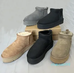 Designer Boots Womens Australia Boot Fur on Leather Tasman Slippers Furry Slides Classic Ultra Platform Tazz Slip-on Suede Winter Boot