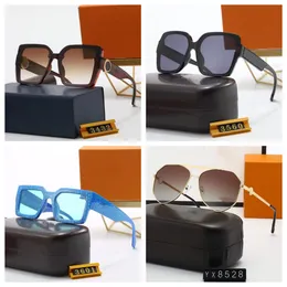 Ny mode top look solglasögon för män kvinnor utomhus sport nyanser uv400 glasögon platt topp fyrkant trendiga retro solglasögon för att köra vandring UV -skydd med låda