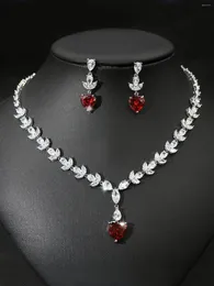 Necklace Earrings Set Classic Heart Pendant Women Jewelry Exquisite Cubic Zirconia Shape Wedding Banquet