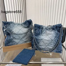 Denim Shopping bag Bags designer Shopping Bag Tote backpack Travel Designer Woman Sling Body Bag Most Expensive Handbag with Silver Chain Gabrielle Quilted luxurys