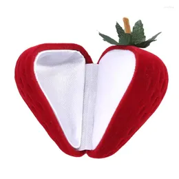Gift Wrap 2023 1pc Red Strawberry Shaped Box Velvet Jewelry Ring Storage Protection Bag Flocking High Quality