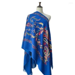 スカーフの女性レトロショールとラップウォームカシミアブレンドフェニックスフラワー刺繍スカーフマフラーブファンダクラシックタッセルパシュミナヒジャーブ