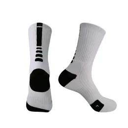 2pcs is 1pair USA Professional Elite Basketball Socks Long Knee Athletic Sport Socks Men Fashion