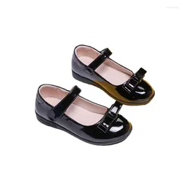 Flache Schuhe Kinder elegante Prinzessin PU Leder Sandalen Kinder Mädchen Hochzeitskleid Party Perlen für