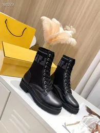 2023 Women Designer Boots Silhouette fen ankle boot Martin Booties Stretch High Heel Sneaker Winter Womens Shoes Di Motorcycle Riding Woman Martin 35-42