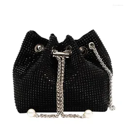 Evening Bags 2023 Fashion Women's Shoulder Messenger Large Capacity Bucket Bag Trendy Diamond Inlaid Chain Diagonal Span Package