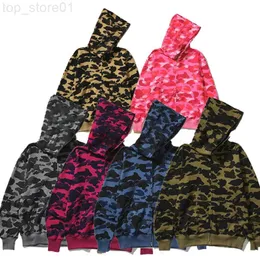 Mens Hoodies Sweatshirts 2023 Herrkvinnor Designer Camouflage Hoodies Fashion PA Printing Ape WGM Hoodie Paris Cardigan Classic Winter Plush Coat tröja Bapes Hood