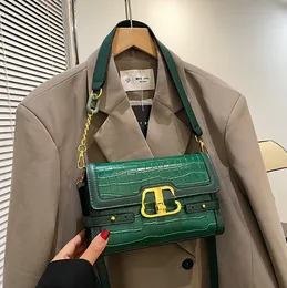 Yeni kadın çanta moda tasarım taş desen retro popüler doku bir omuz crossbody alt koltuk çantaları bayan