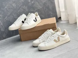 Zapatos de vestir Hoja comercial 2023 zapatos casuales Zapatos blancos pequeños de cuero Moda con cordones estrellas Versátil