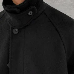 Gabardinas para hombres Otoño e invierno 2023 Abrigo de lana pesado de felpa suelta de largo medio para hombres
